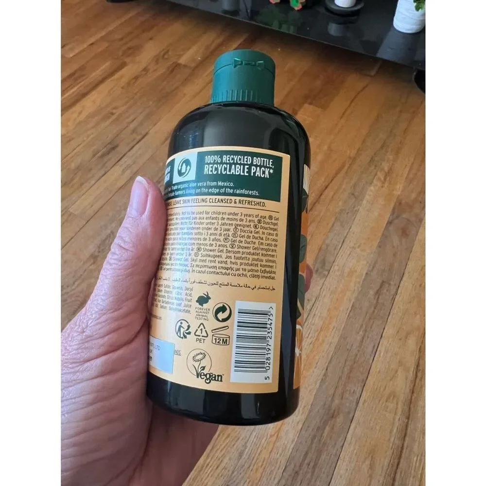 The Body Shop Satsuma Shower Gel — Zesty Orange Scent (250 ml)BEST SELLER NEW